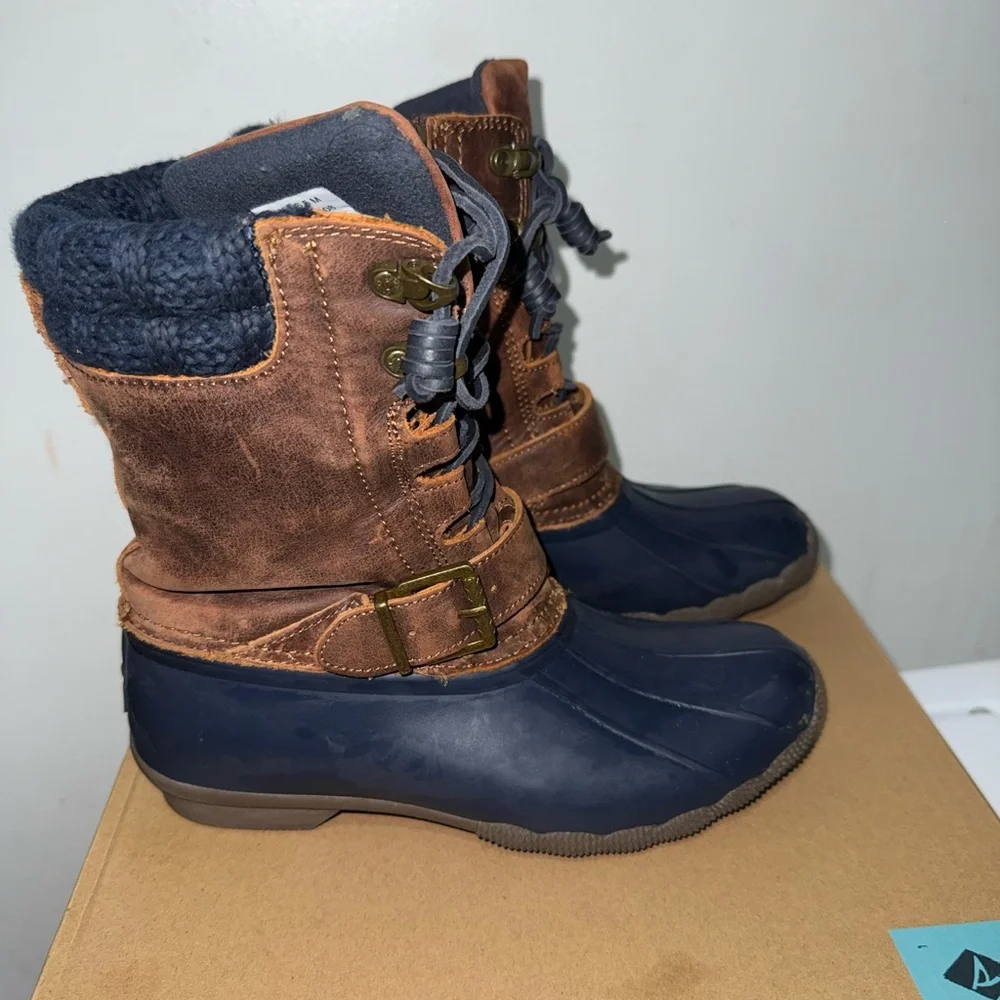 Sperry Brown and Blue Boots - Picture 1 of 8